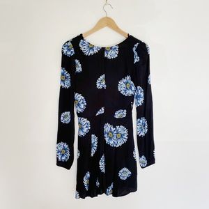 Reformation Short Floral Dress Black & Blue Small